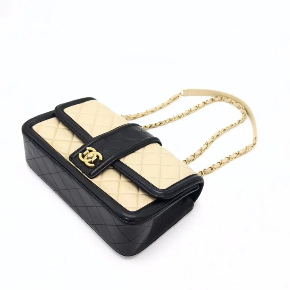 Chanel Women Pre-Loved Bag Very Good Condition